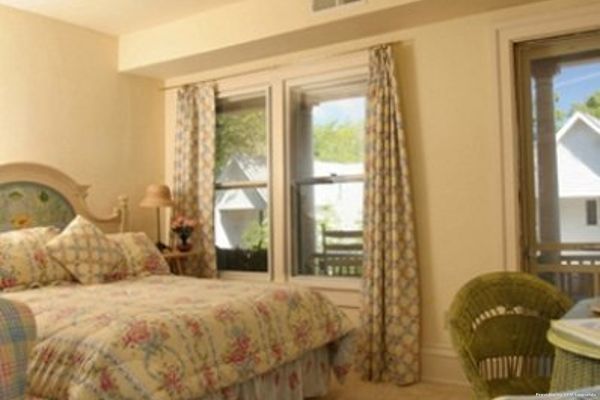 THE SPENCER HOTEL A (Chautauqua)